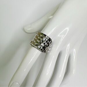 FAC Fifth Avenue Collection Silver Hammered Fashion Ring Size 9 Boho Chic Chunky